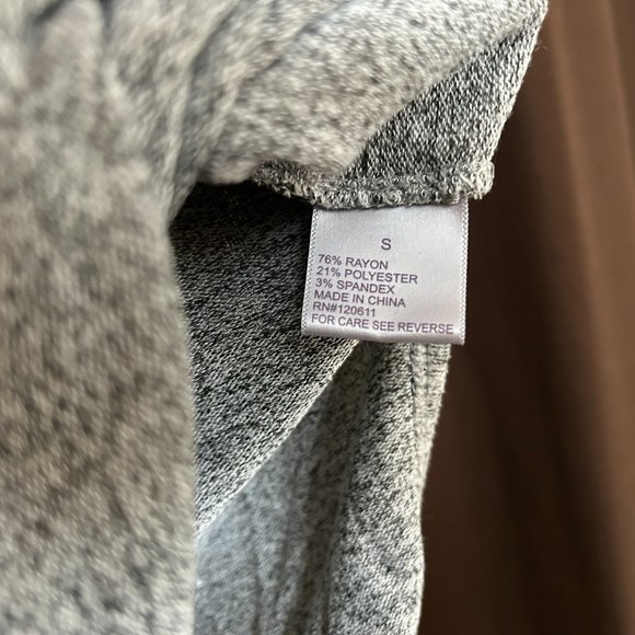 Stoic Sweater - Picture 5 of 6